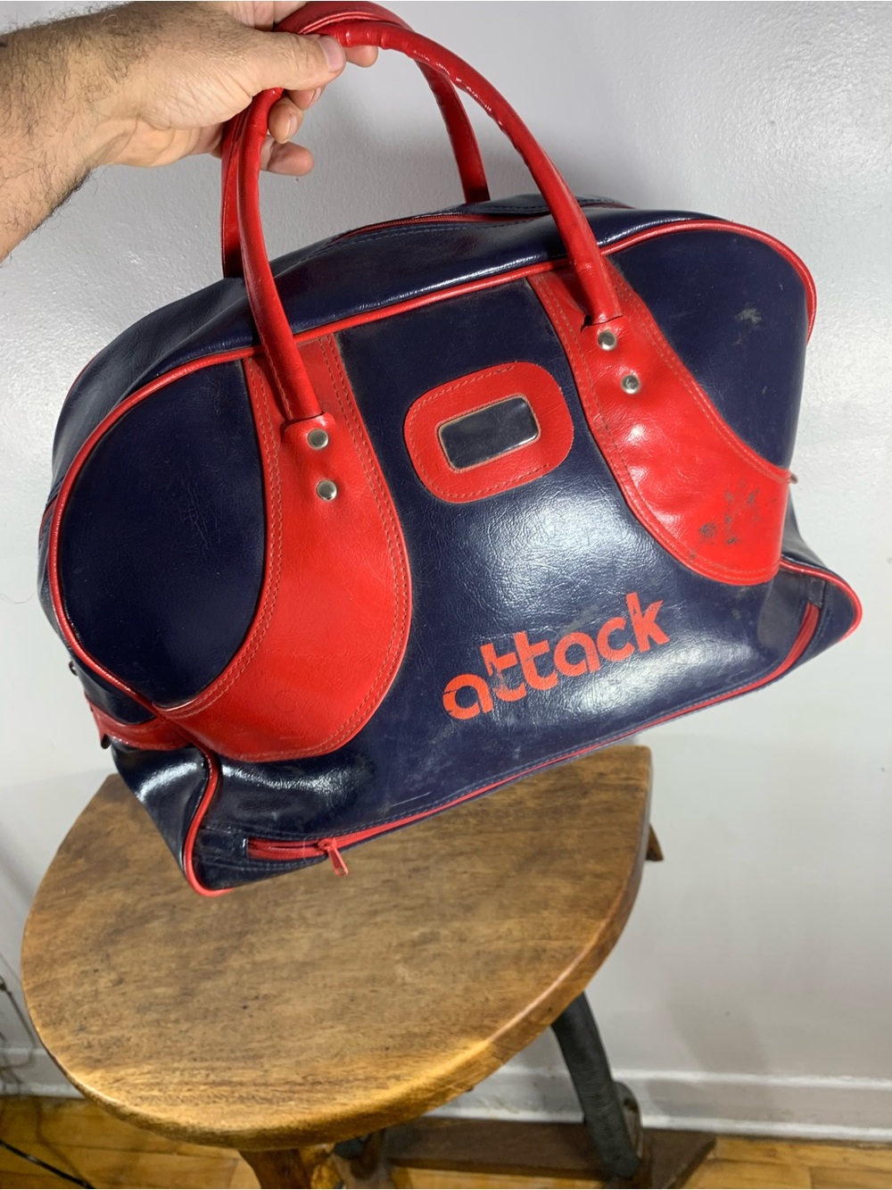 Large Vintage 70s gym soorts bag , weekender bowling duffle bag, unisex - Picture 8 of 13